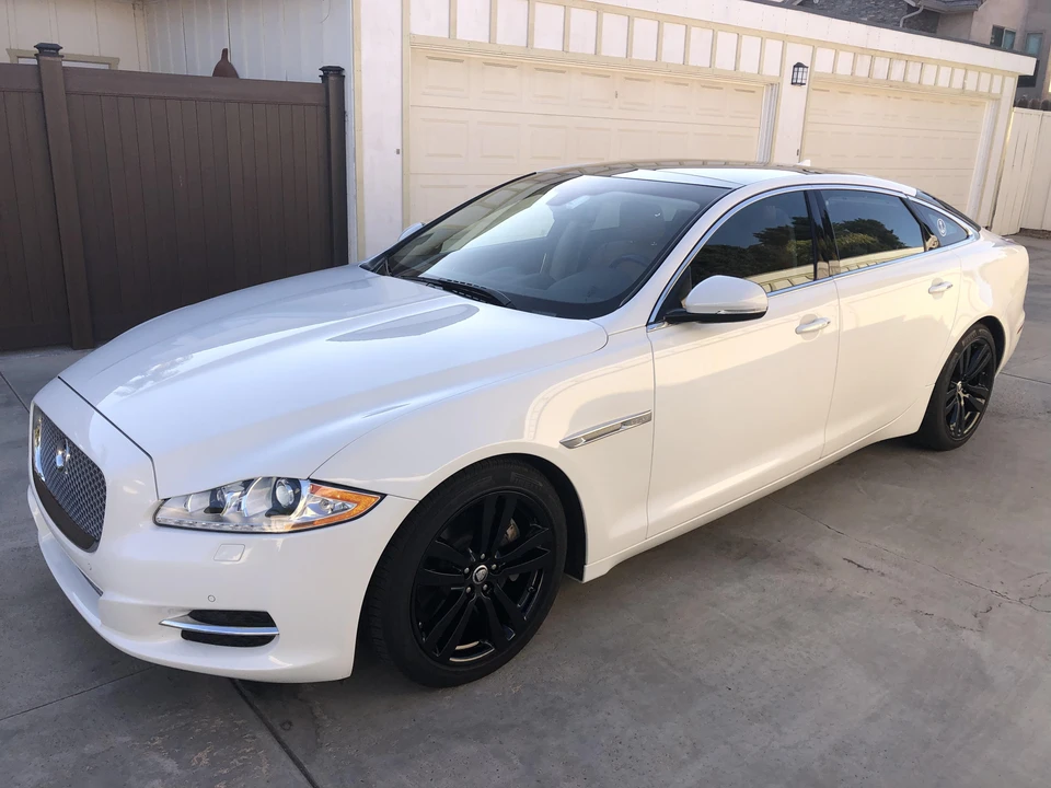 2013 Jaguar X351 XJ - Image 2 of 31