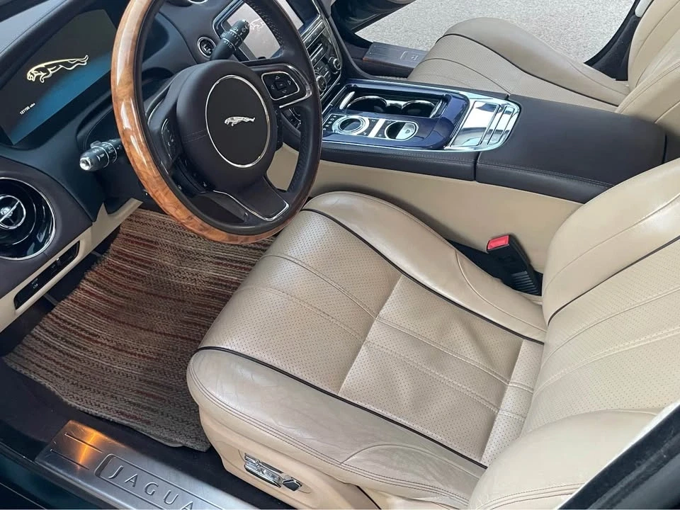 2013 Jaguar X351 XJ - Image 17 of 19
