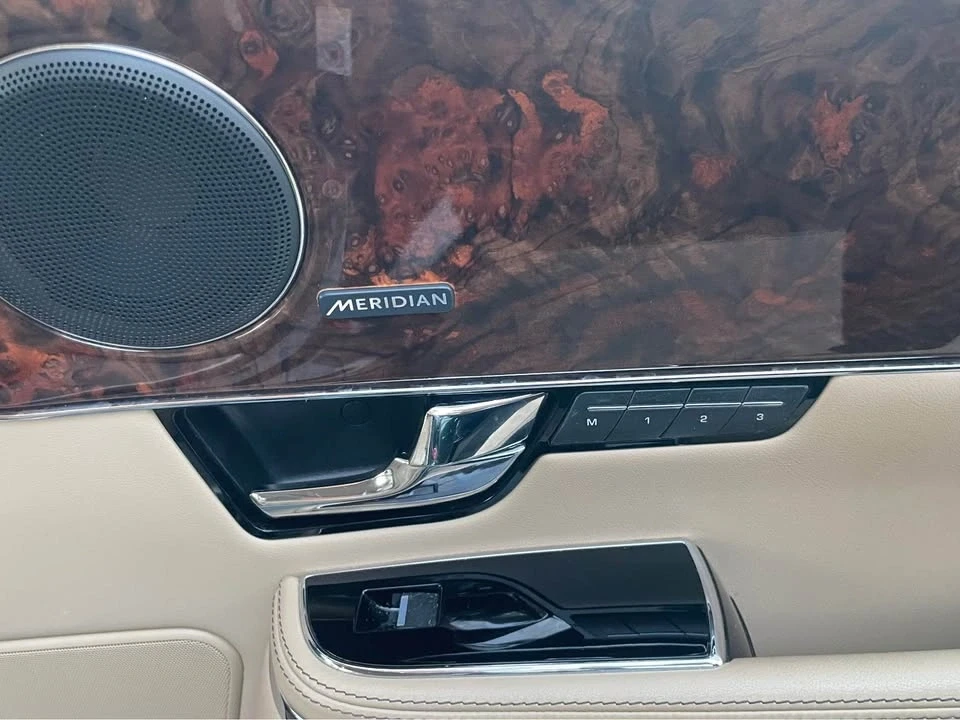 2013 Jaguar X351 XJ - Image 18 of 19