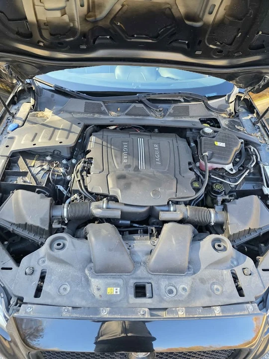 2013 Jaguar X351 XJ - Image 17 of 19