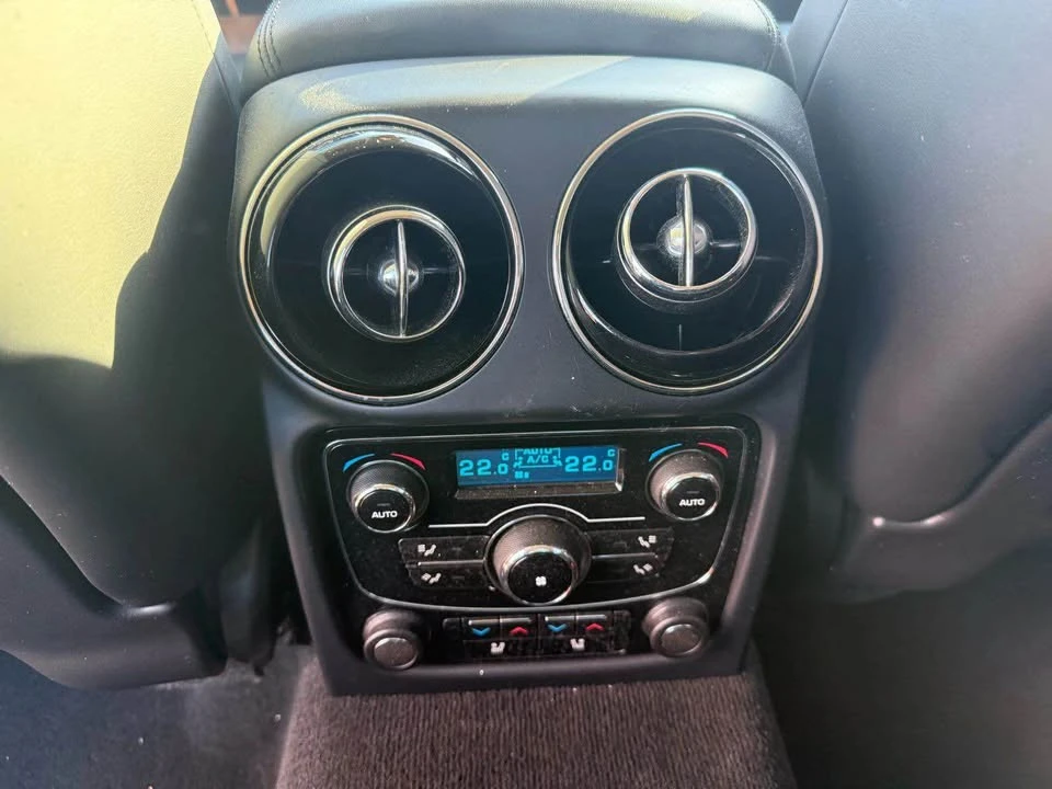 2013 Jaguar X351 XJ - Image 16 of 19