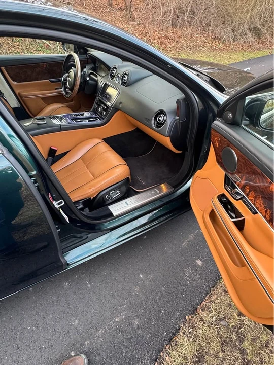 2013 Jaguar X351 XJ - Image 12 of 17