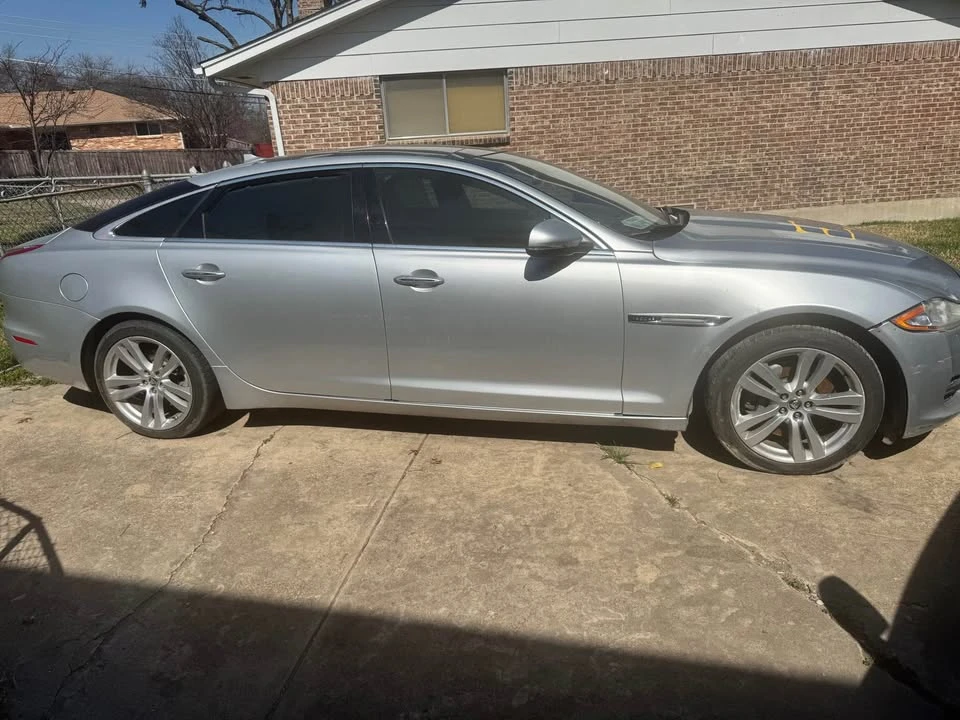 2013 Jaguar X351 XJ - Image 4 of 4