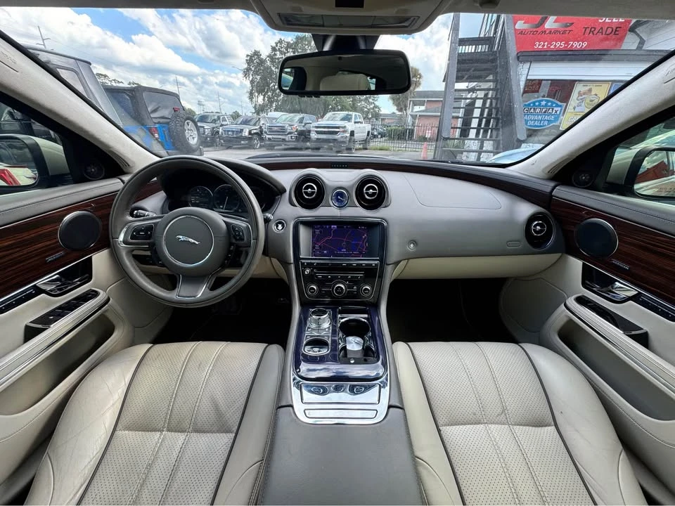 2013 Jaguar X351 XJ - Image 14 of 18