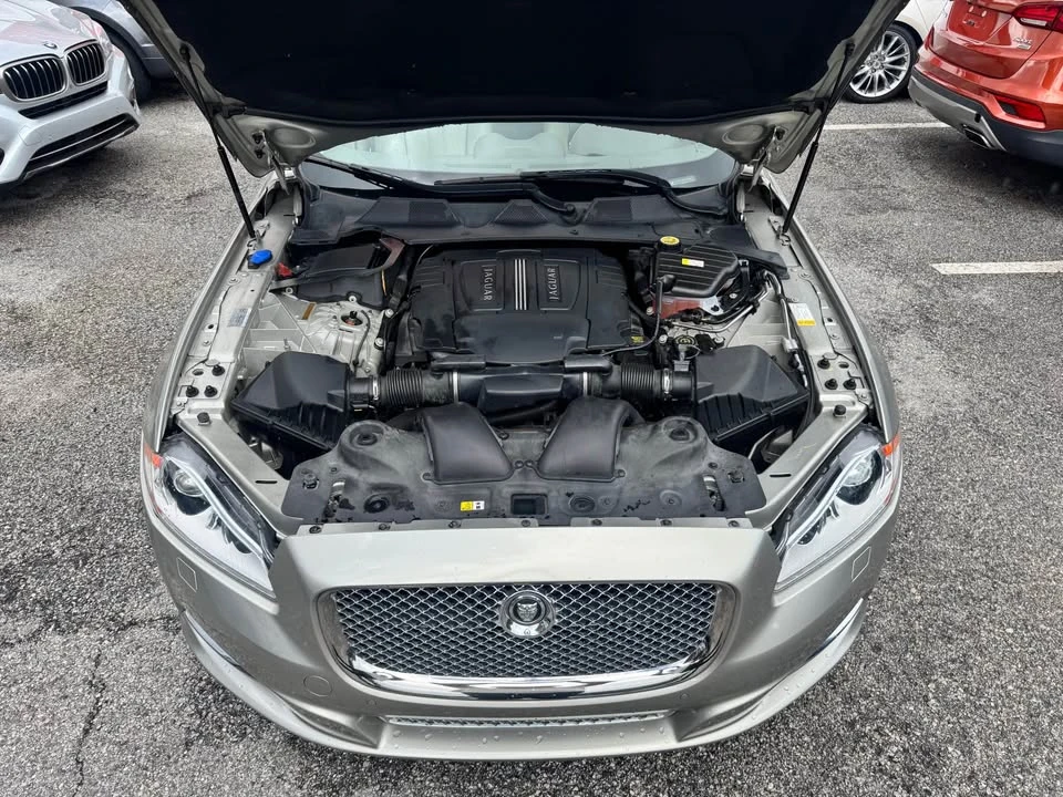 2013 Jaguar X351 XJ - Image 8 of 18