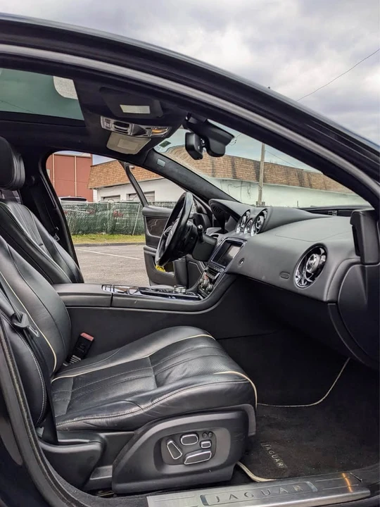 2013 Jaguar X351 XJ - Image 4 of 18