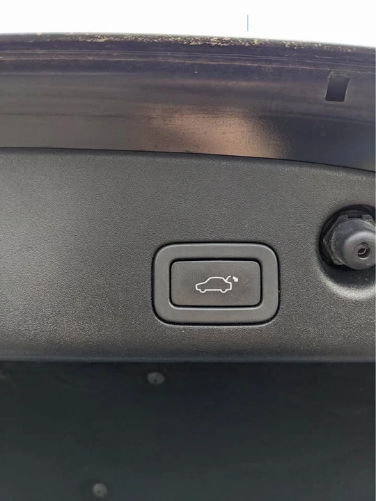 2013 Jaguar X351 XJ - Image 18 of 18