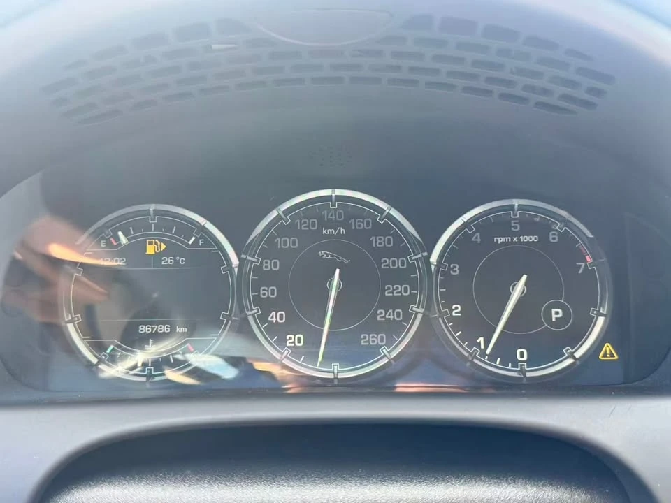 2013 Jaguar X351 XJ - Image 11 of 16