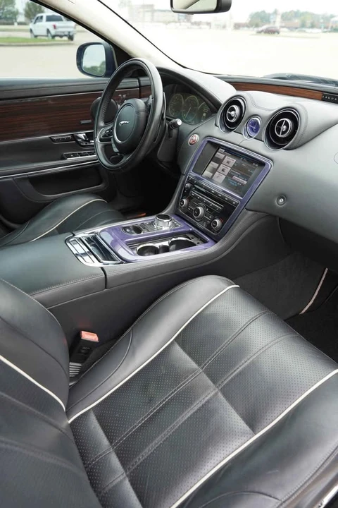 2013 Jaguar X351 XJ - Image 11 of 13