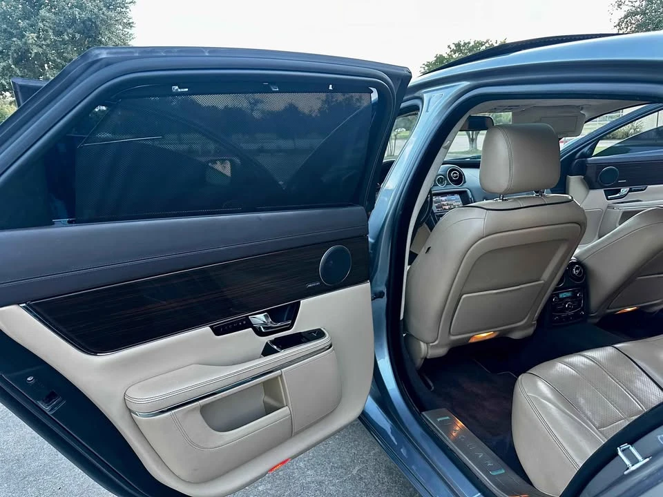 2013 Jaguar XJ Series 4 - Image 12 of 17