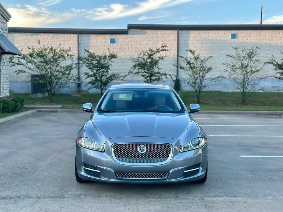 2013 Jaguar XJ Series 4 - Image 7 of 17
