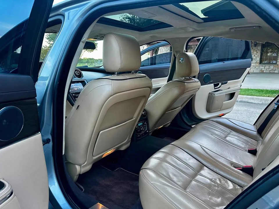 2013 Jaguar XJ Series 4 - Image 11 of 17