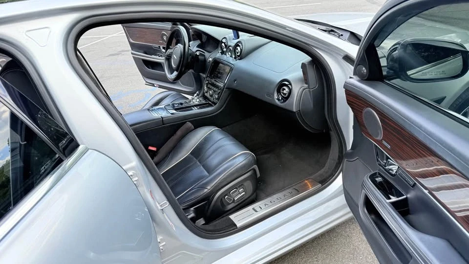 2013 Jaguar X351 XJ - Image 13 of 17