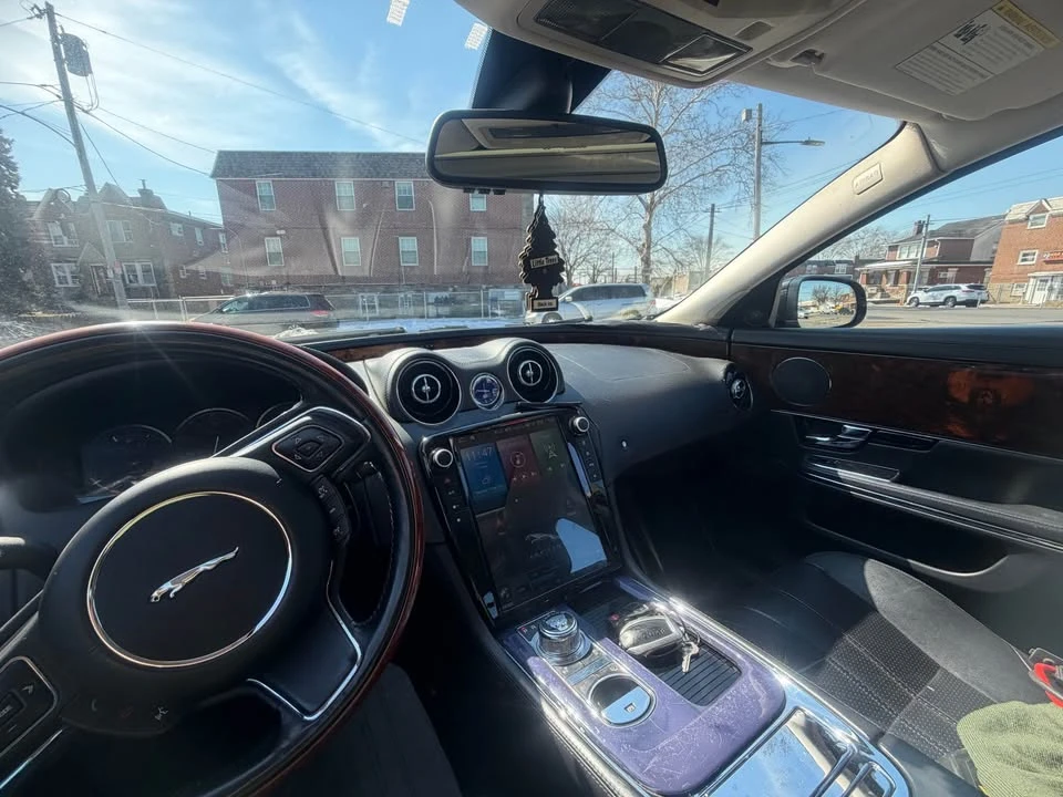 2013 Jaguar X351 XJ - Image 5 of 13