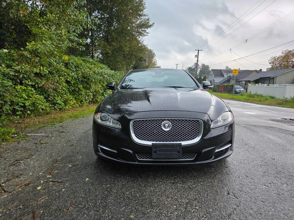 2013 Jaguar X351 XJ - Image 3 of 9