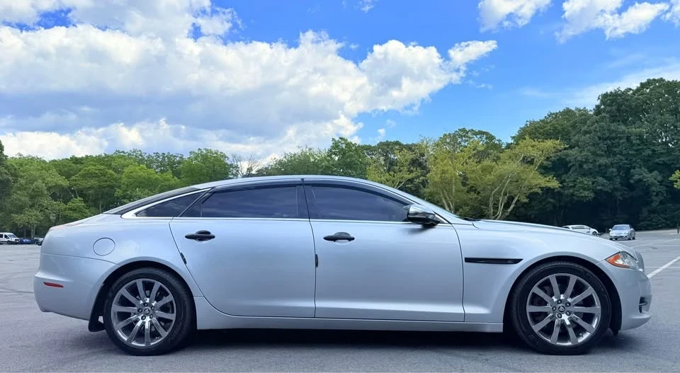 2013 Jaguar X351 XJR - Image 7 of 14