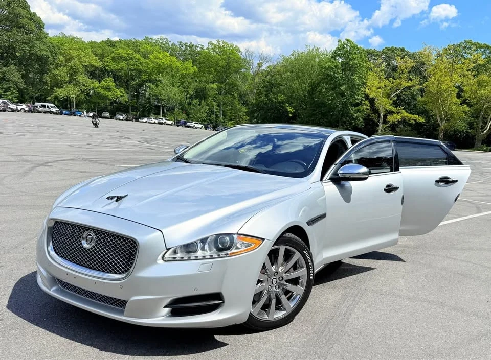2013 Jaguar X351 XJR - Image 3 of 14