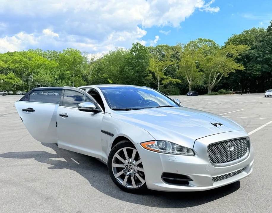 2013 Jaguar X351 XJR - Image 5 of 15