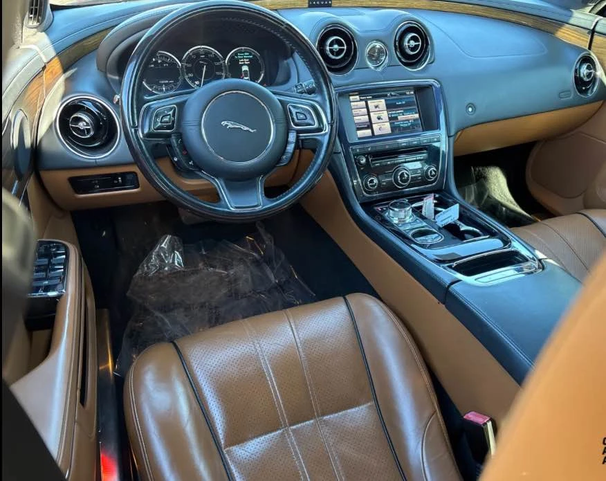 2013 Jaguar XJ Series 4 - Image 9 of 13