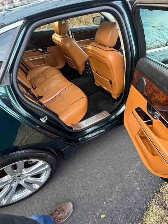 2013 Jaguar X351 XJR - Image 12 of 20