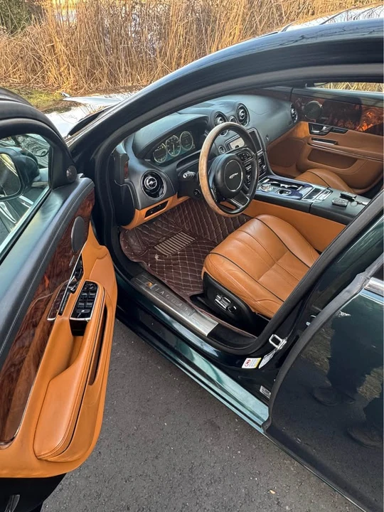 2013 Jaguar X351 XJR - Image 7 of 20