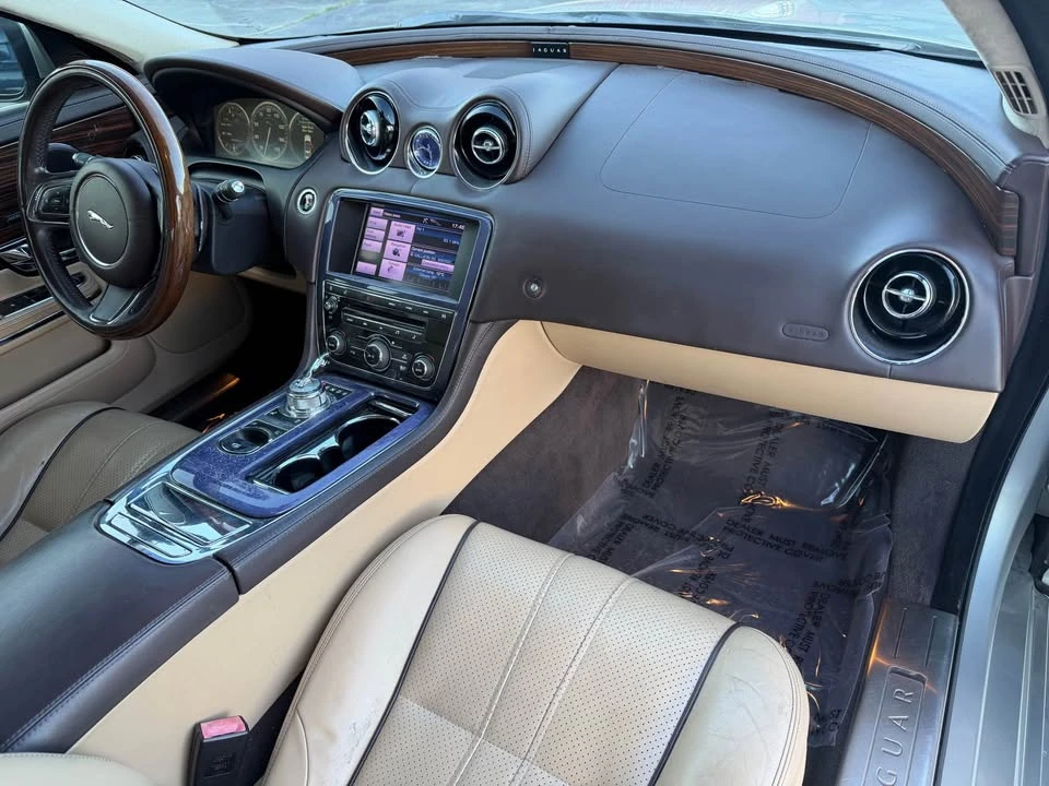 2013 Jaguar X351 XJR - Image 17 of 18