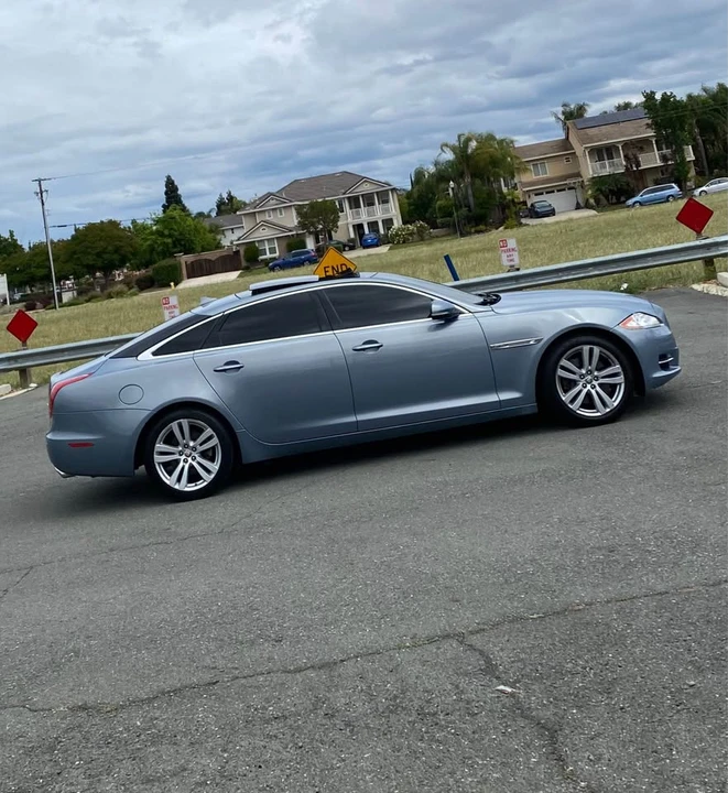 2013 Jaguar X351 XJR - Image 7 of 16