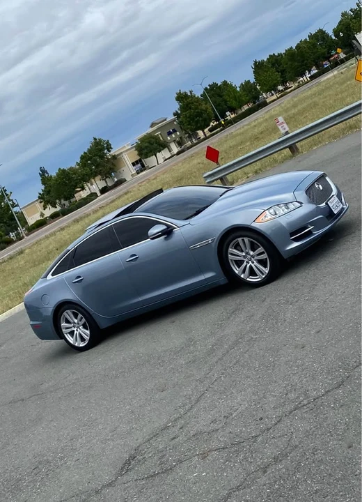 2013 Jaguar X351 XJR - Image 8 of 17