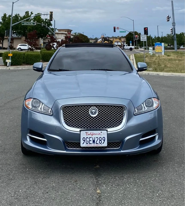 2013 Jaguar X351 XJR - Image 9 of 17