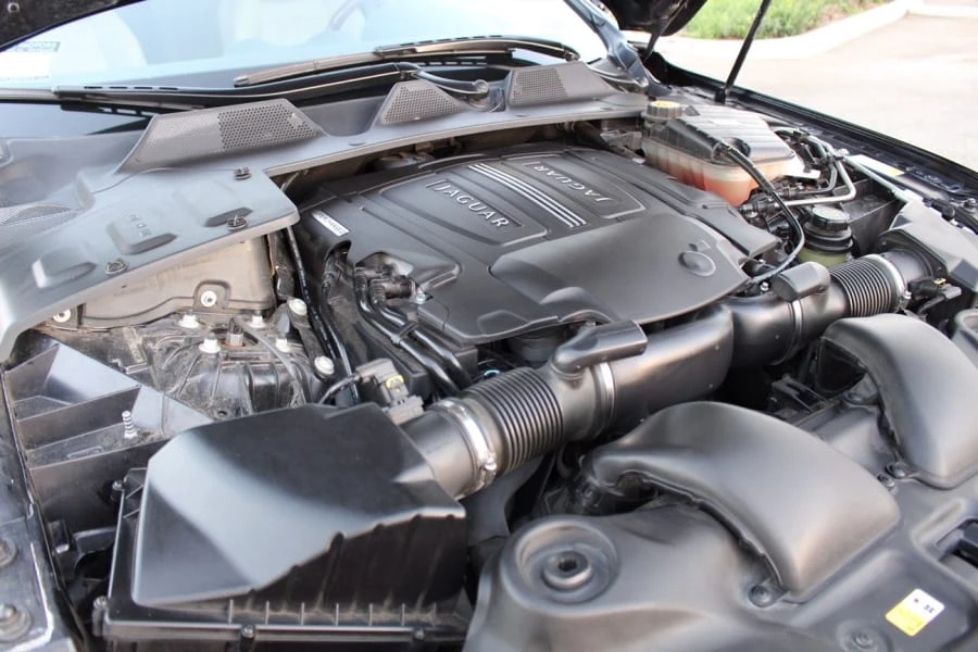 2013 Jaguar X351 XJ - Image 6 of 8