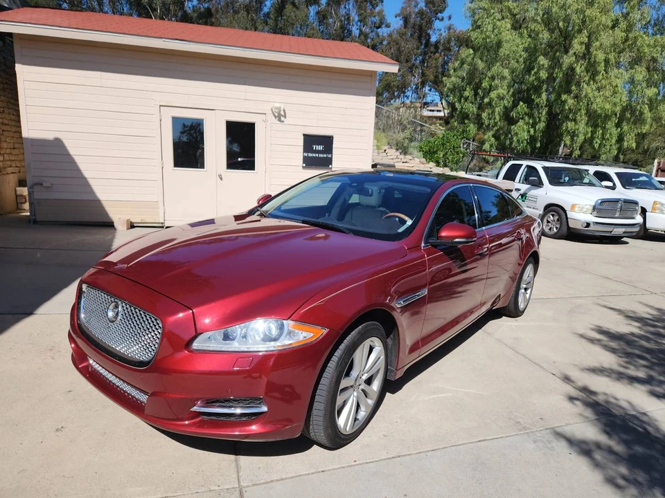 2013 Jaguar X351 XJ - Image 2 of 9