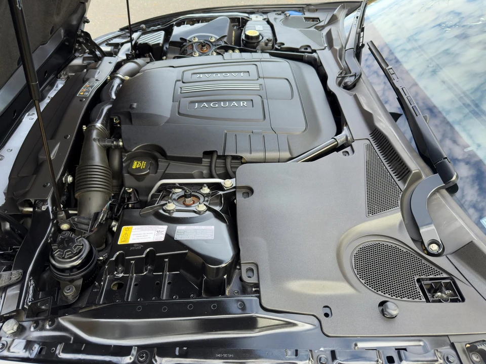 2013 Jaguar X150 XK - Image 27 of 31