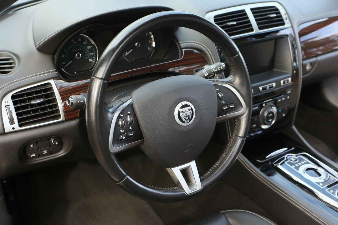2013 Jaguar X150 XK - Image 21 of 31