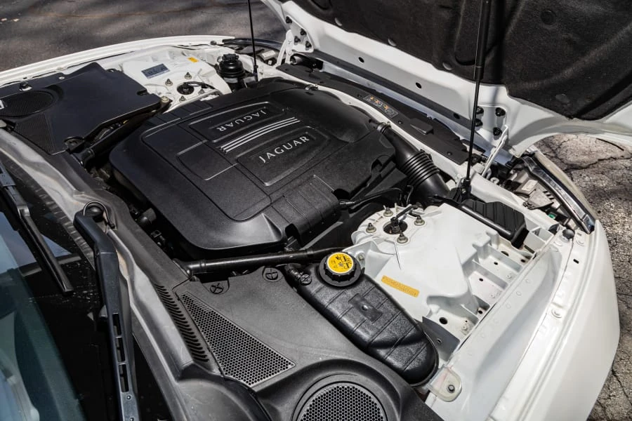2013 Jaguar X150 XK - Image 25 of 28