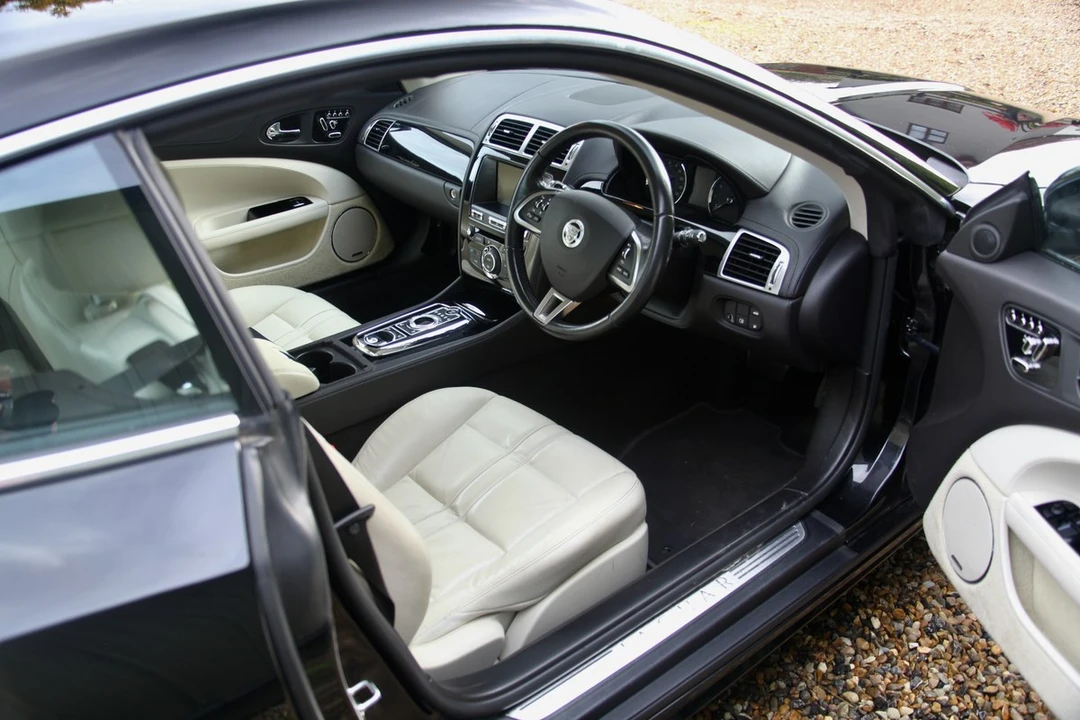 2013 Jaguar X150 XK - Image 24 of 30
