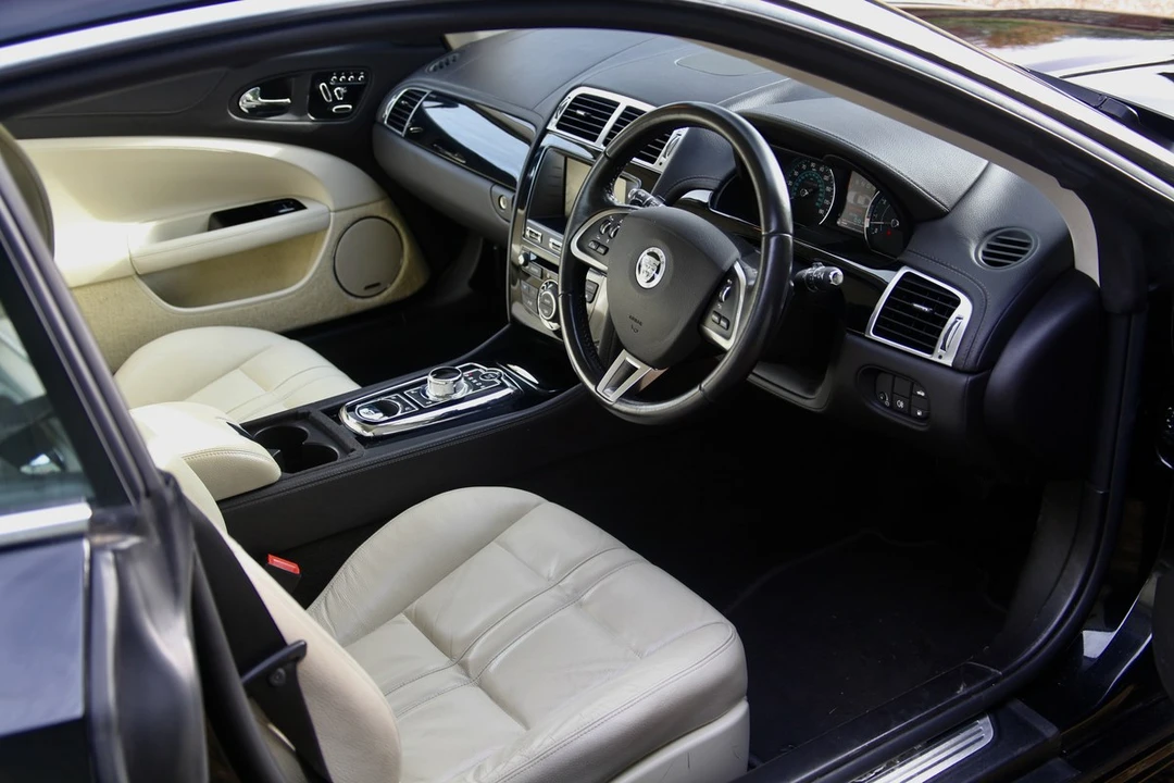 2013 Jaguar X150 XK - Image 30 of 30