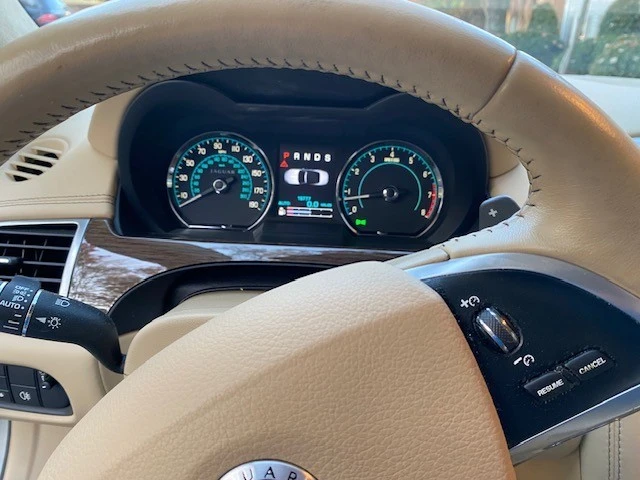 2013 Jaguar X150 XK - Image 9 of 10
