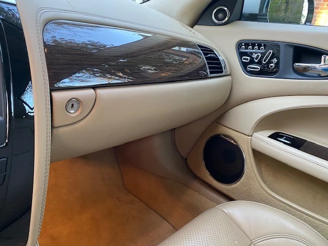 2013 Jaguar X150 XK - Image 10 of 10