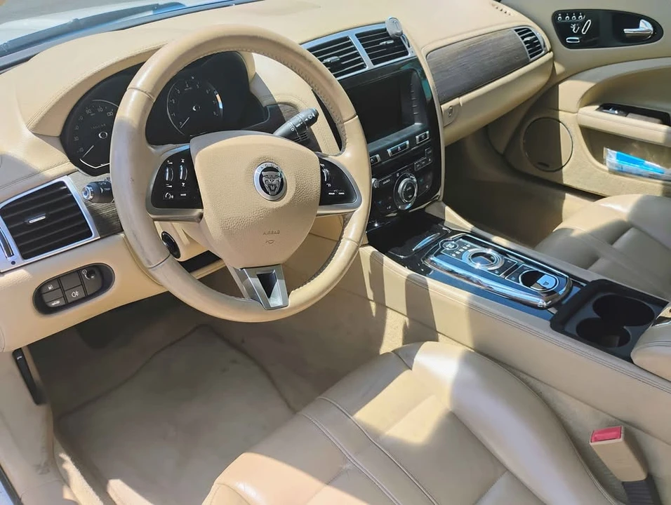 2013 Jaguar X150 XK - Image 10 of 19