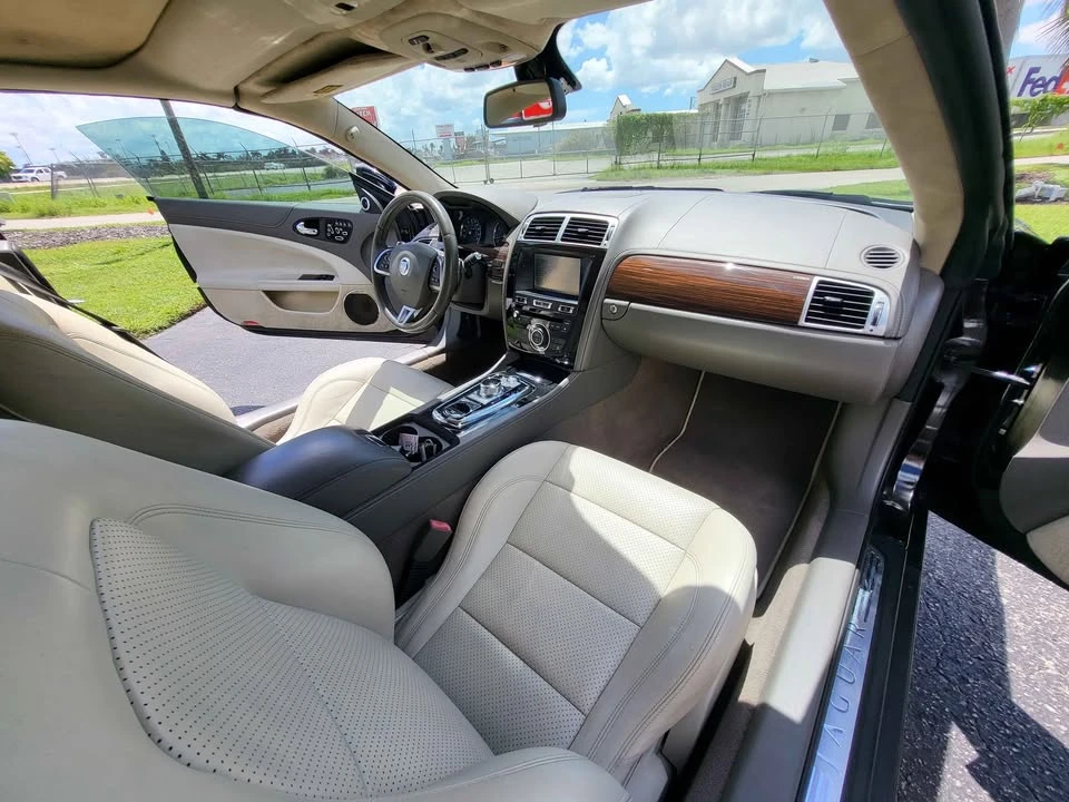 2013 Jaguar X150 XK - Image 11 of 20