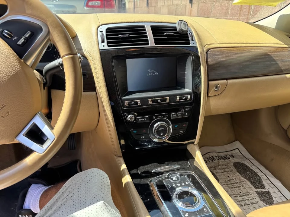 2013 Jaguar X150 XK - Image 8 of 9
