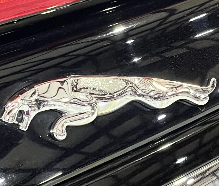 2013 Jaguar X150 XKR - Image 10 of 21