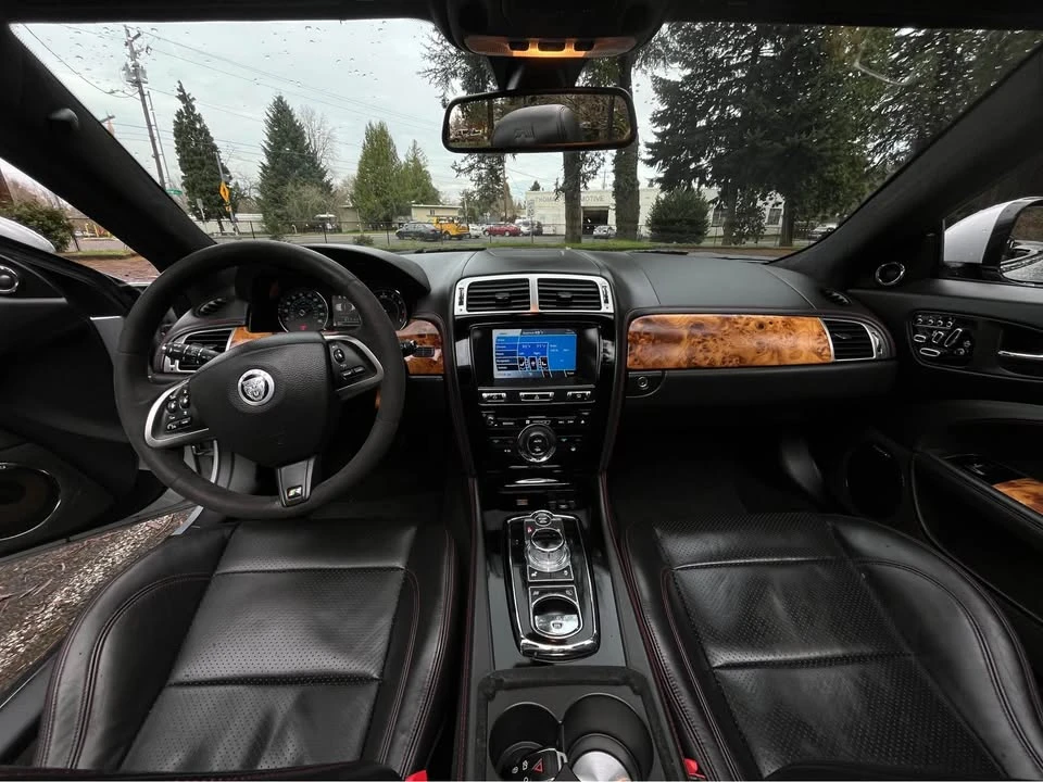 2013 Jaguar X150 XKR - Image 7 of 20