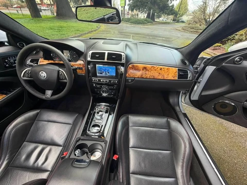 2013 Jaguar X150 XKR - Image 12 of 18