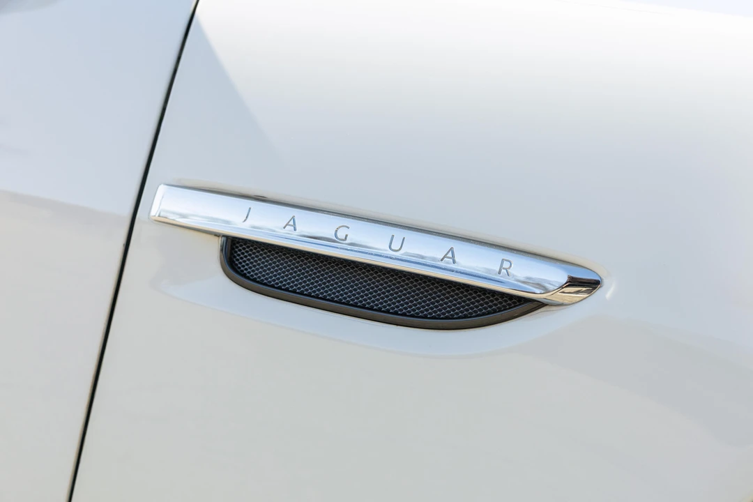 2013 Jaguar X150 XKR - Image 10 of 31