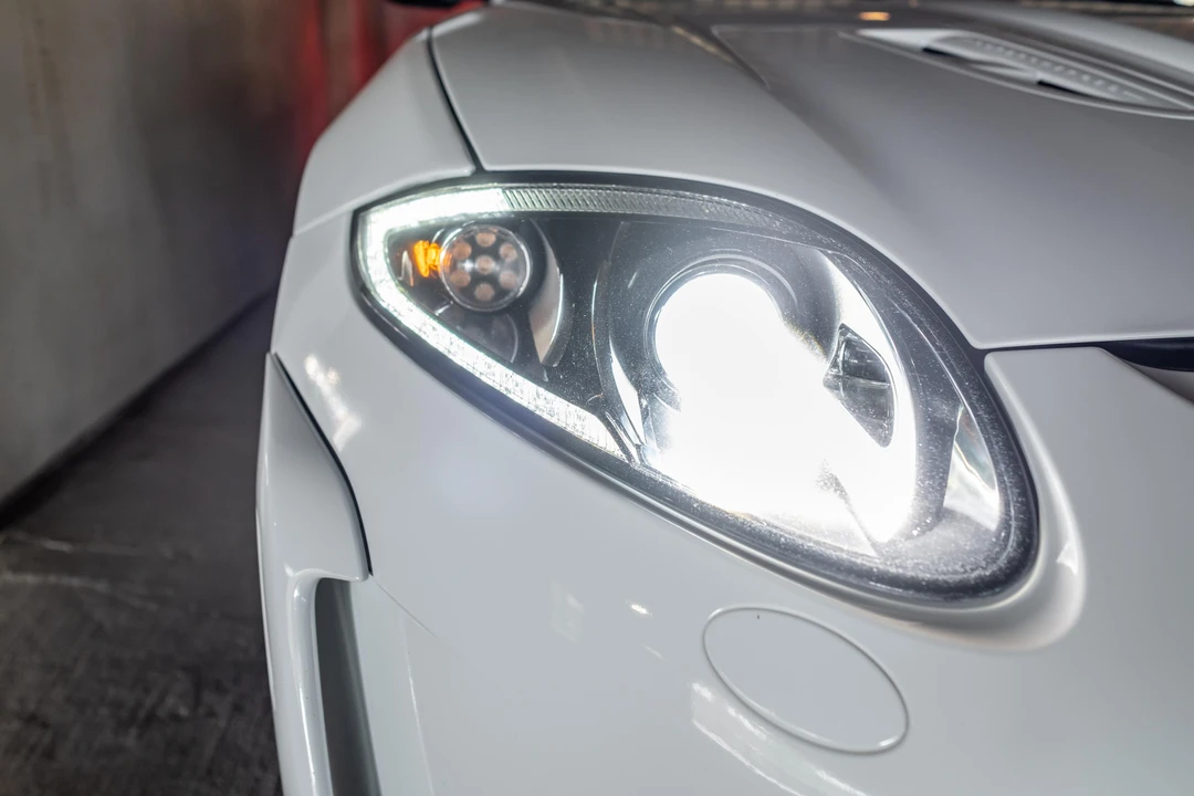 2013 Jaguar X150 XKR - Image 15 of 31