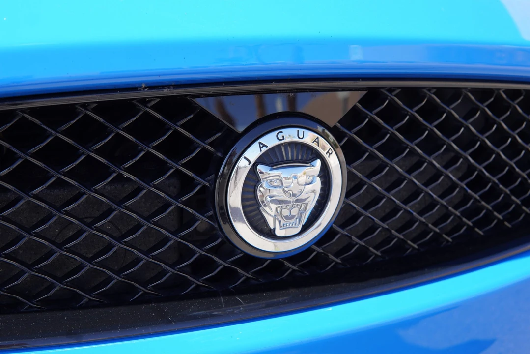 2013 Jaguar X150 XKR - Image 17 of 31