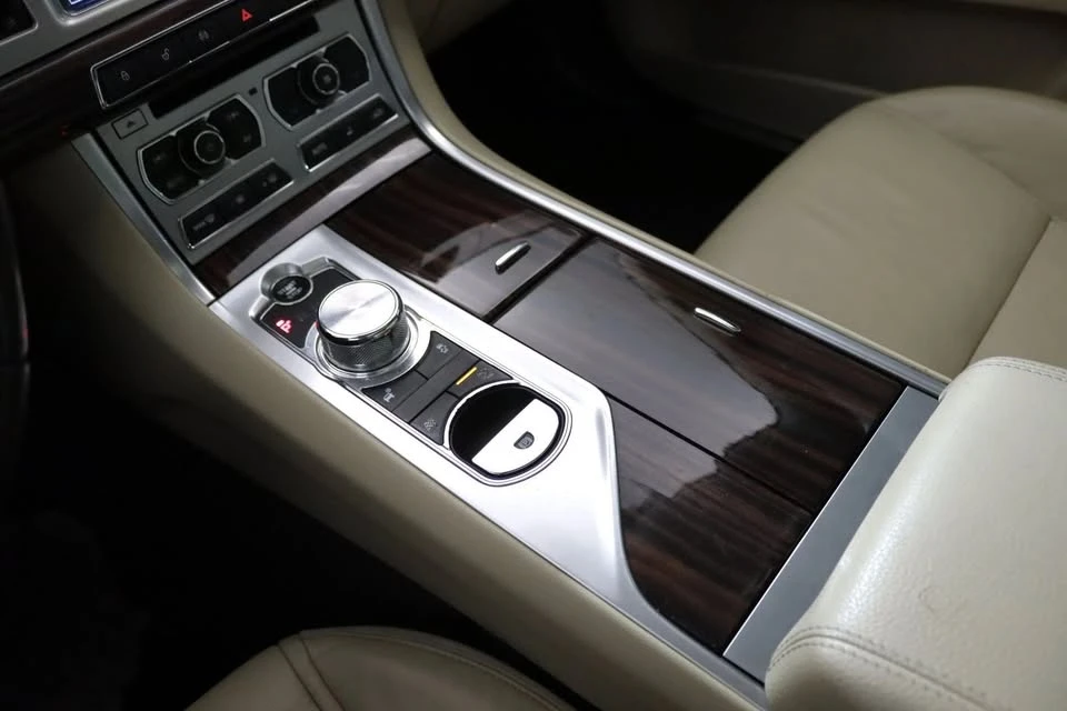 2013 Jaguar X250 XF - Image 17 of 20