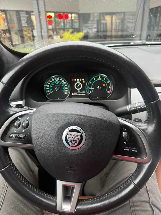 2013 Jaguar X250 XF - Image 8 of 14