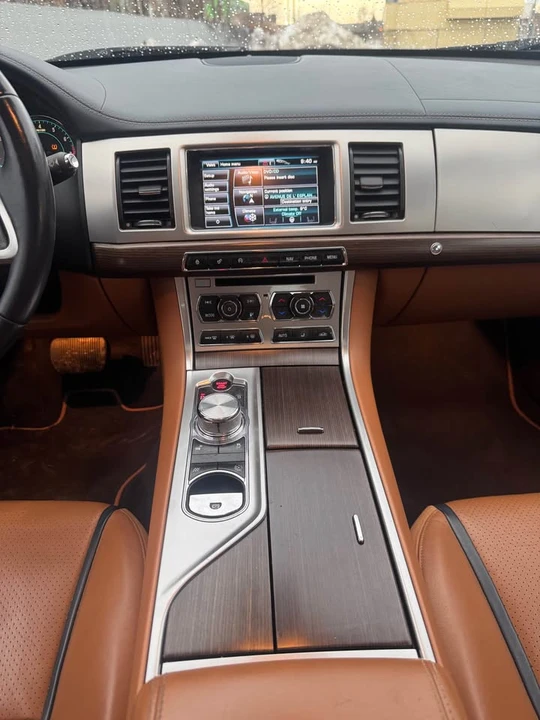 2013 Jaguar X250 XF - Image 15 of 17